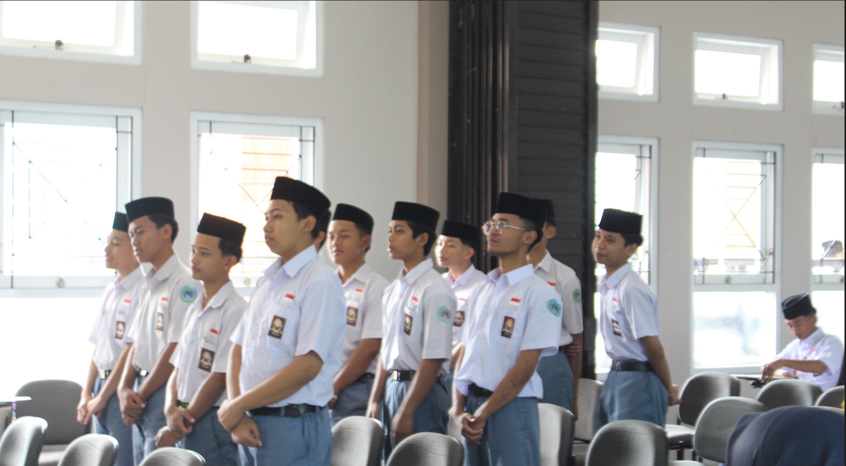 Foto kegiatan Pelantikan anggota PMR WIRA AVEROS-ASYIFA